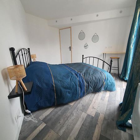 Appartement Meuble, Bord De Seine Duclair Bagian luar foto