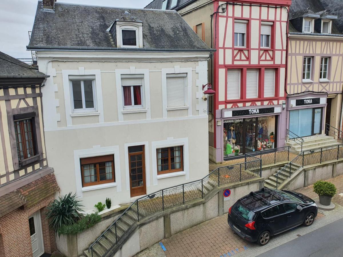 Appartement Meuble, Bord De Seine Duclair Bagian luar foto